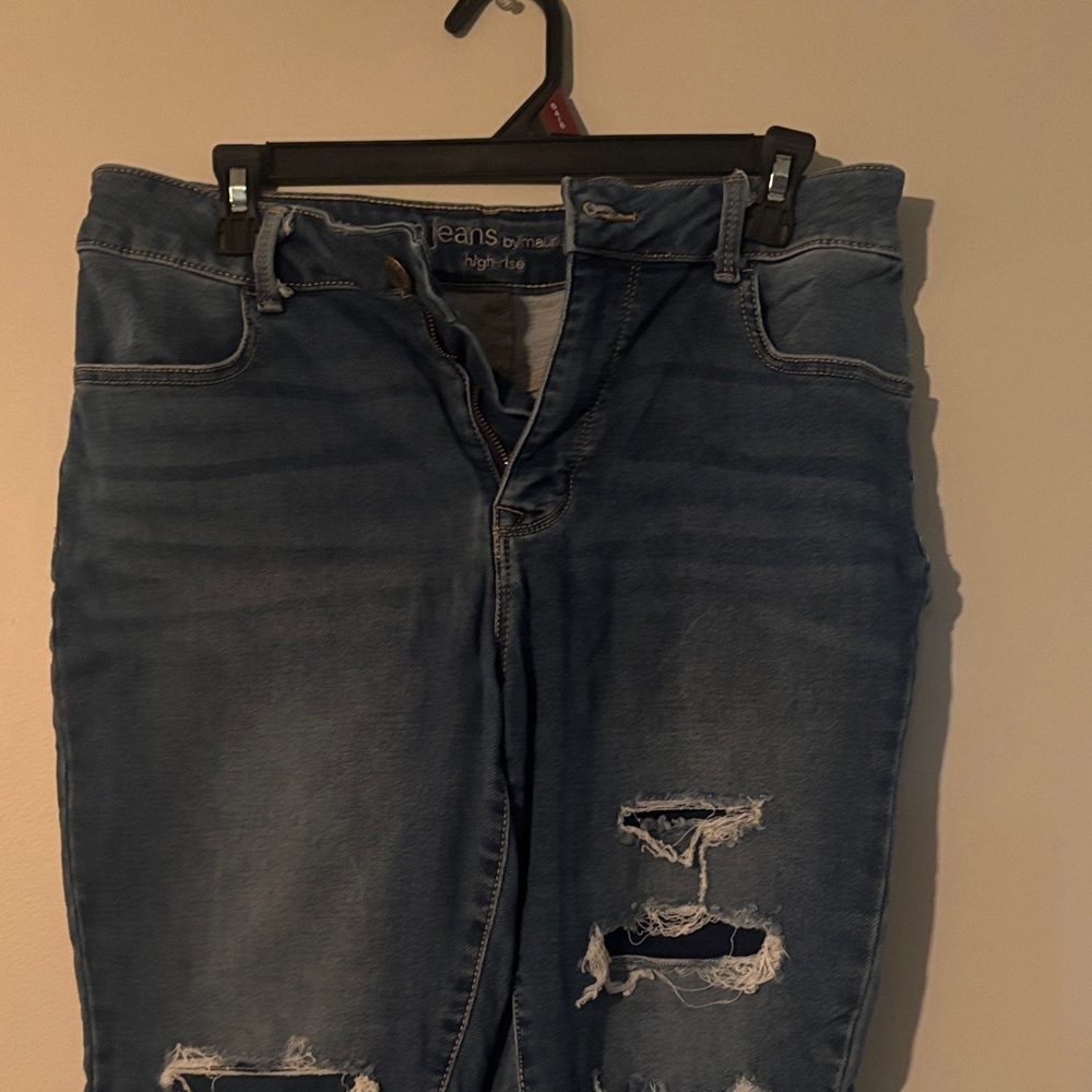 Maurices Women's Skinny Jeans - Medium Blue Distressed